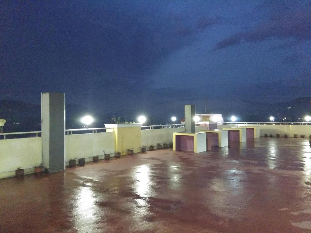 Mmr Holiday Inn Ooty Exterior foto